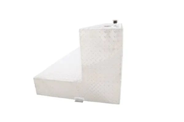 Deezee Universal Tanks - L-Shape Brite-Tread Aluminum (111 Gal) thumbnail 5