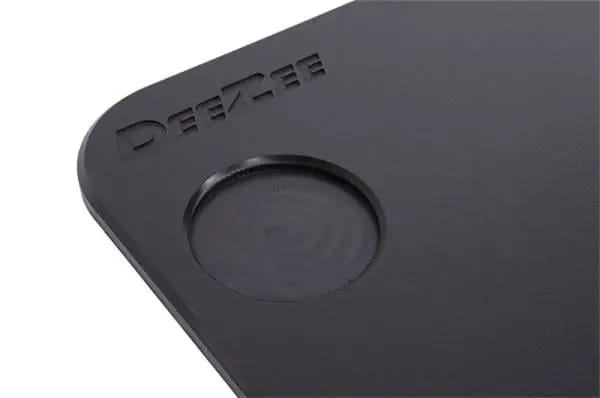 Deezee 17-23 Ford SuperDuty Tailgate Board - Polymer Composition thumbnail 4