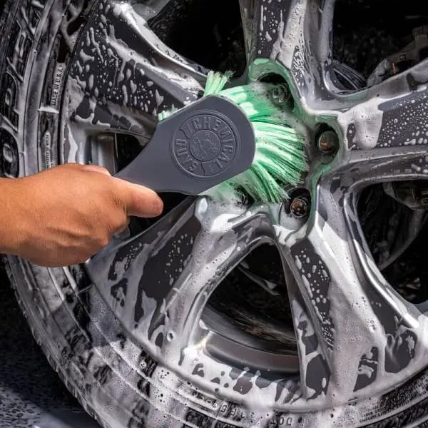 Chemical Guys Wheelie Wheel & Tire Brush thumbnail 5