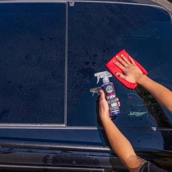 Chemical Guys HydroView Ceramic Glass Cleaner & Coating - 16oz thumbnail 7