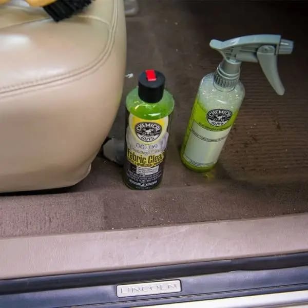 Chemical Guys Foaming Fabric Clean Carpet/Upholstery Shampoo & Odor Eliminator - 16oz thumbnail 6