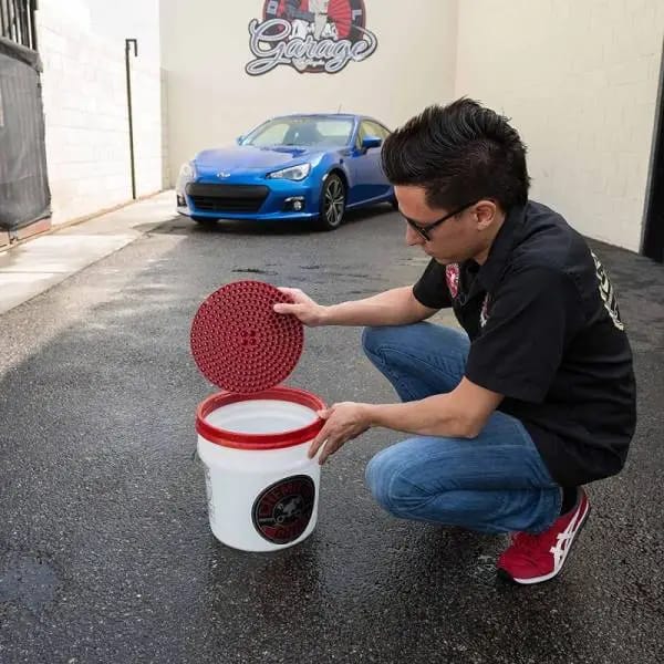 Chemical Guys Cyclone Dirt Trap Car Wash Bucket Insert - Red thumbnail 2