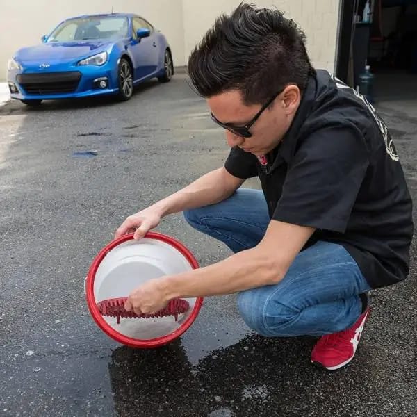Chemical Guys Cyclone Dirt Trap Car Wash Bucket Insert - Red thumbnail 3