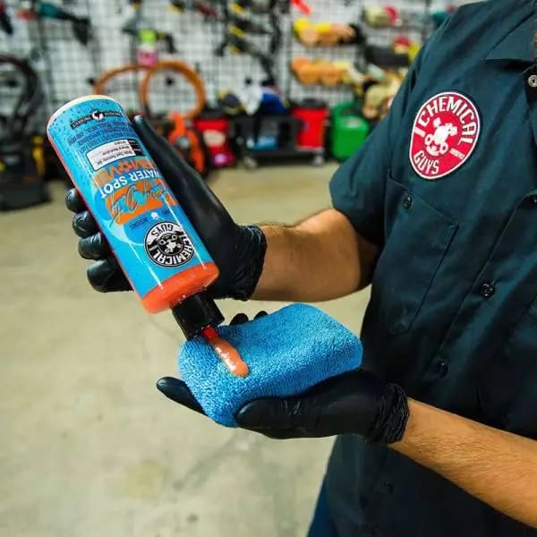 Chemical Guys Heavy Duty Water Spot Remover - 16oz thumbnail 5