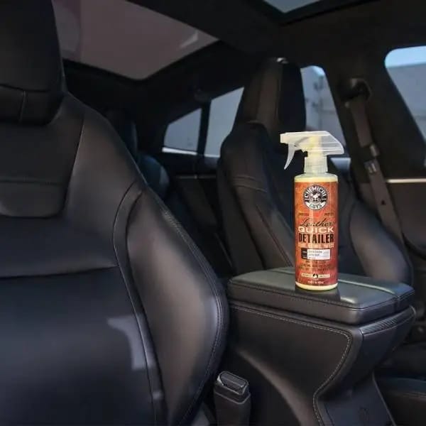 Chemical Guys Leather Quick Detailer Care Spray - Matte Finish - 16oz thumbnail 4