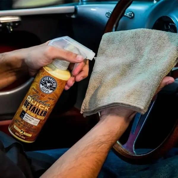 Chemical Guys Leather Quick Detailer Care Spray - Matte Finish - 16oz thumbnail 6