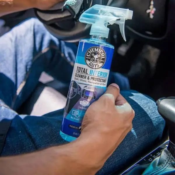 Chemical Guys Total Interior Cleaner & Protectant - 16oz thumbnail 3