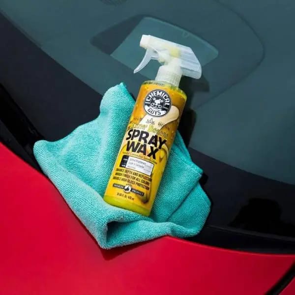 Chemical Guys Blazin Banana Carnauba Spray Wax - 1 Gallon thumbnail 2