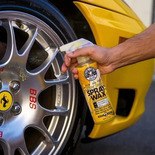Chemical Guys Blazin Banana Carnauba Spray Wax - 16oz thumbnail 5