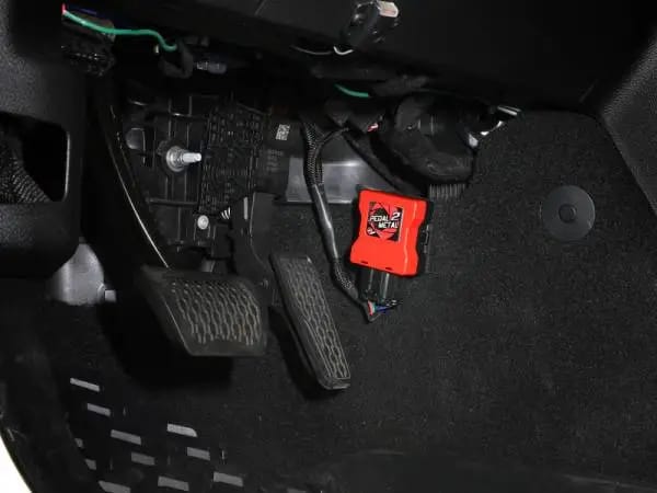 aFe 15-22 Chevrolet Colorado / 15-22 GMC Canyon Pedal 2 Metal Throttle Enhancer thumbnail 4