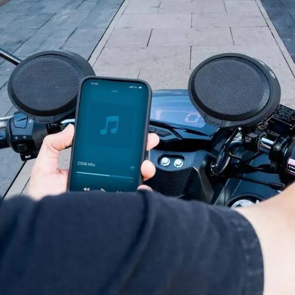 DS18 2.5in Handlebar Mount Speakers Full-Range Amplified Class D USB Port Water Resistant thumbnail 12
