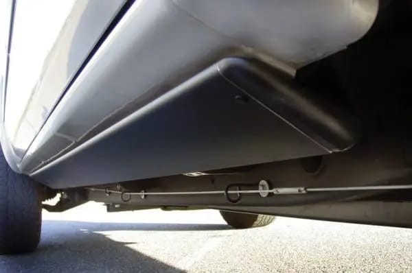 AMP Research 2002-2006 Cadillac Escalade PowerStep - Black thumbnail 3