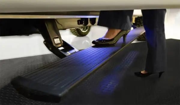 AMP Research 2020 Ford F150 /250/350/450 PowerStep Running Boards Plug N Play - Black thumbnail 5