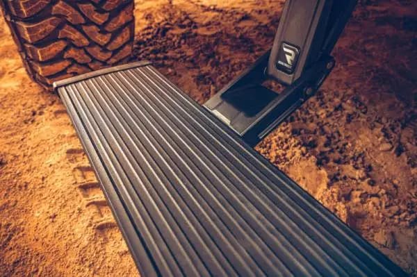 AMP Research 2018 Dodge Ram 1500/2500/3500 Regular/Crew/Mega Cabs PowerStep Plug N Play - Black thumbnail 4