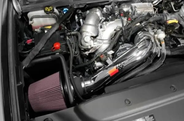 K&N 2017 Chevy Silverado 2500/3500HD V8-6.6L DSL Performance Air Intake Kit thumbnail 14