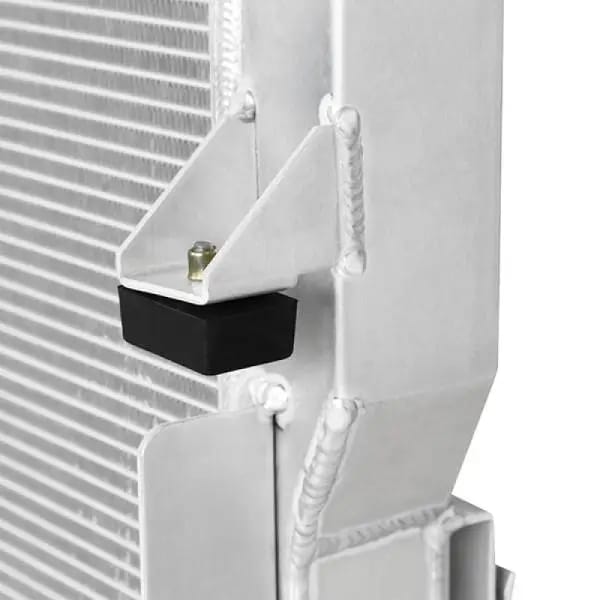 Mishimoto 10-12 Dodge 6.7L Cummins Aluminum Radiator thumbnail 9