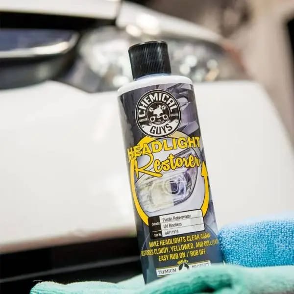 Chemical Guys Headlight Restorer & Protectant - 16oz thumbnail 4